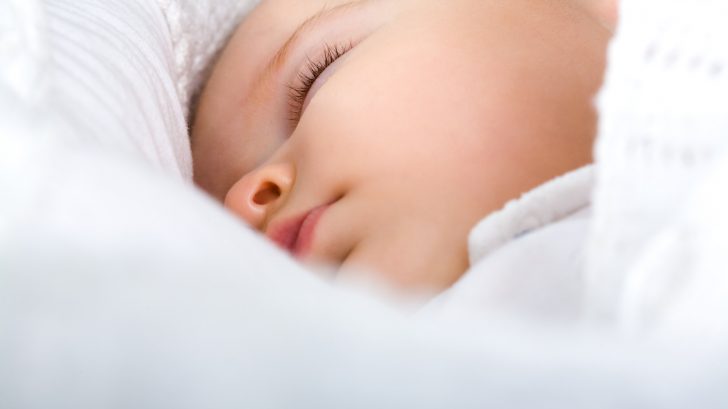 photodune-358950-sleeping-baby-m-728x409.jpg